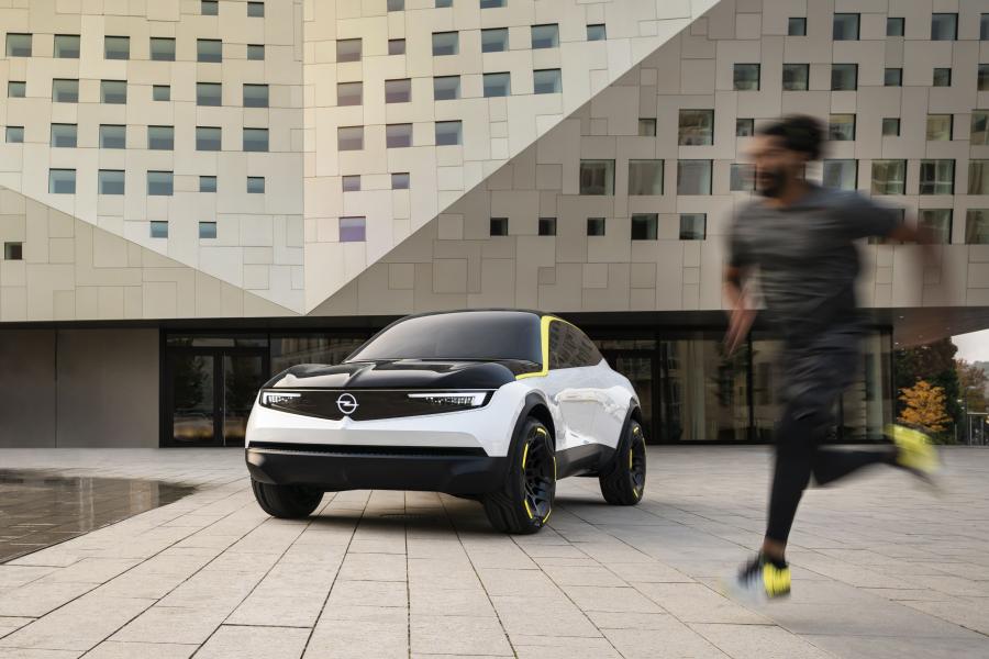 Opel GT X Experimental 2018 года  (фото 26 из 46)